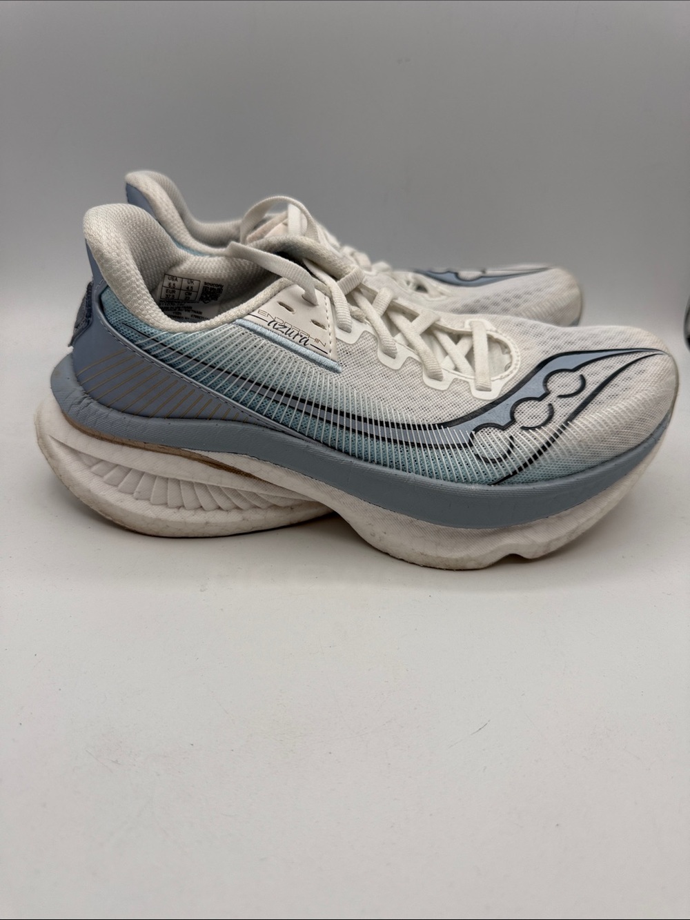Saucony Endorphin Azura Women's 6.5 Running Sneakers - White & Light Blue S1